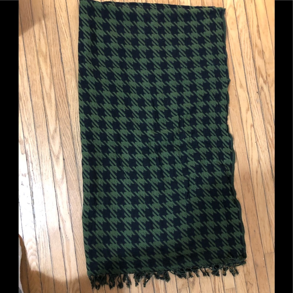 (2 for 25$) Shawl